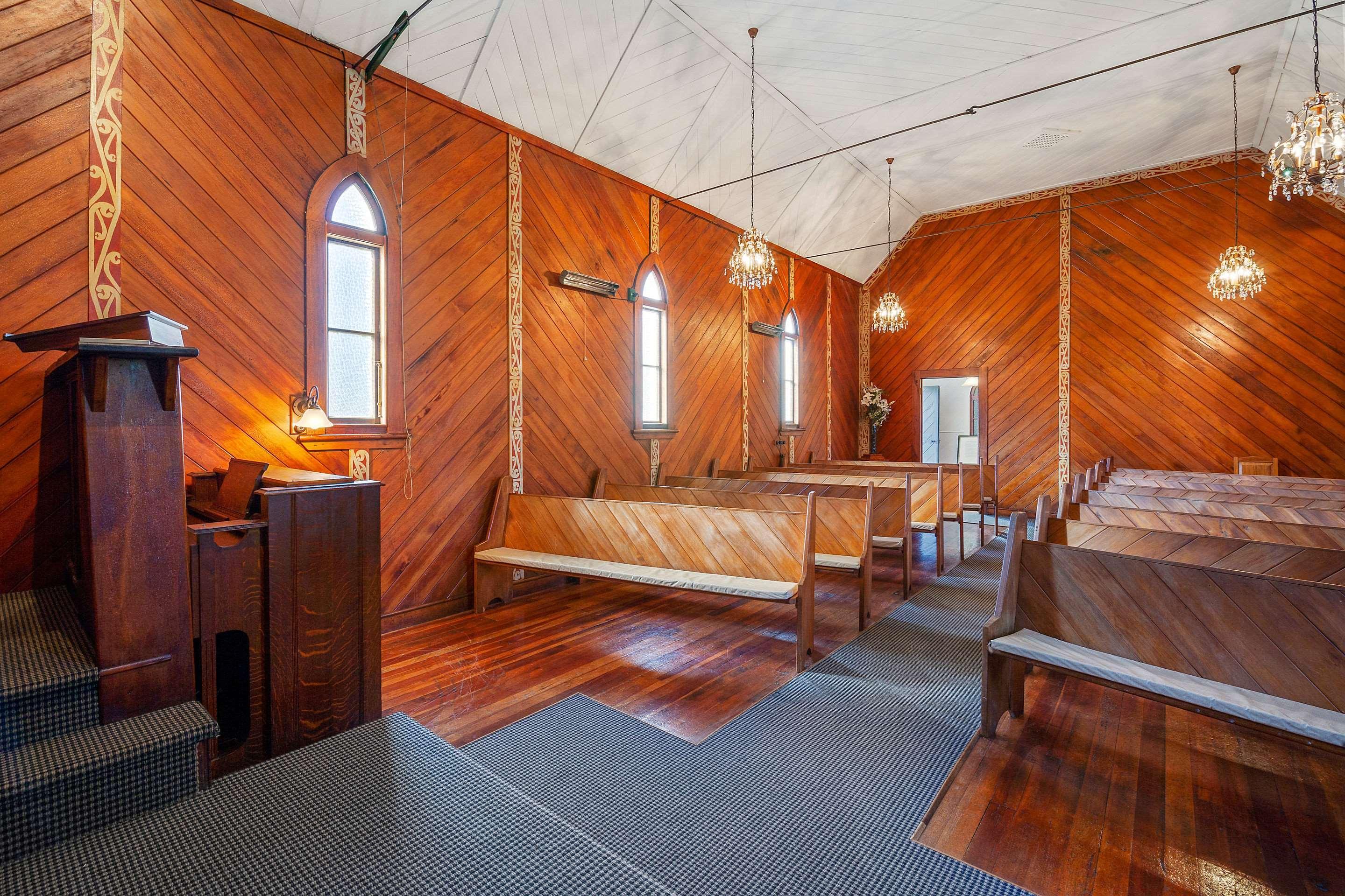 Huka Falls Resort Taupo Exterior foto Interior of the church